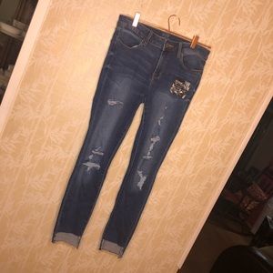 Ripped Skinny Jeans | Cut off bottoms